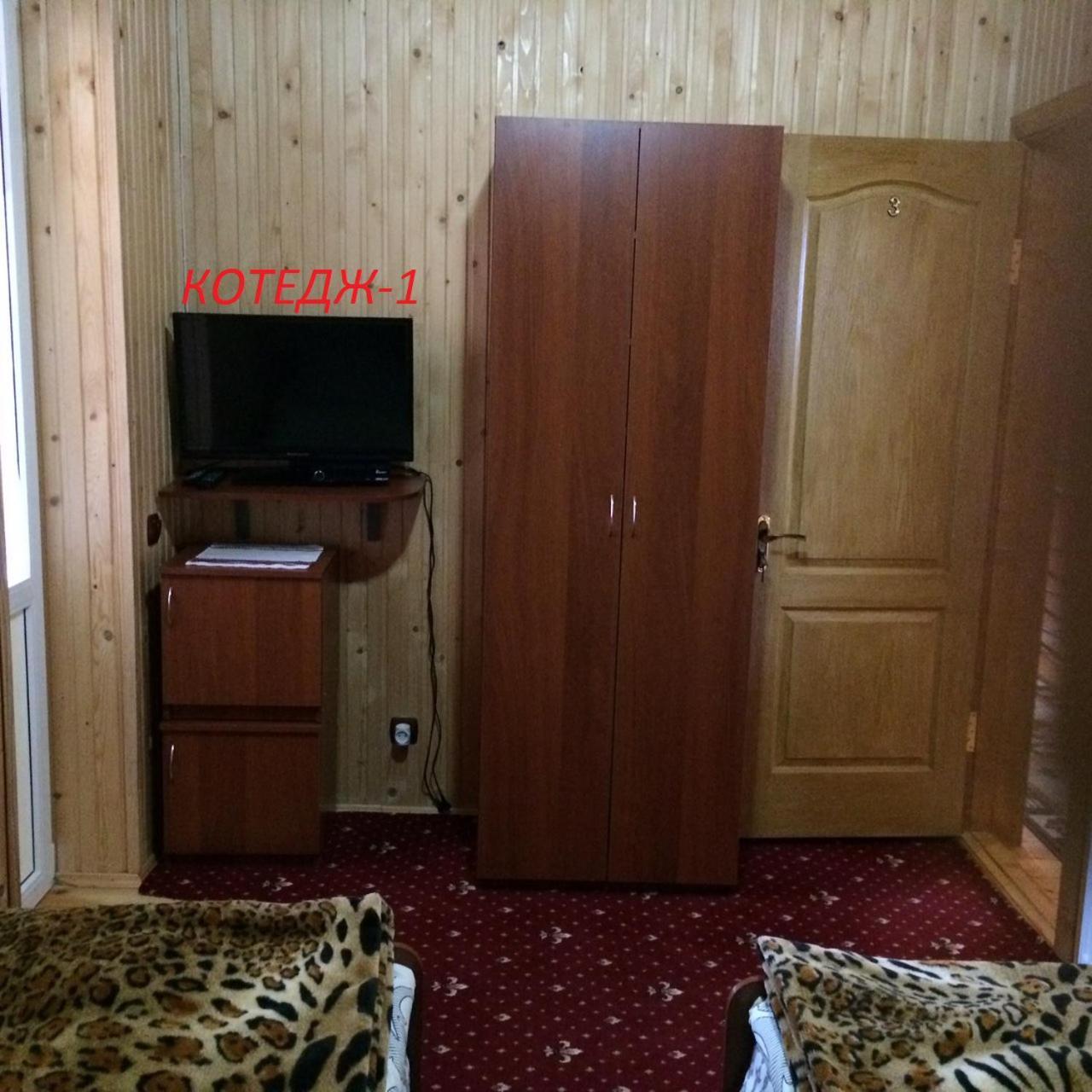 מלון טטאריב Котедж ,,Тік" מראה חיצוני תמונה